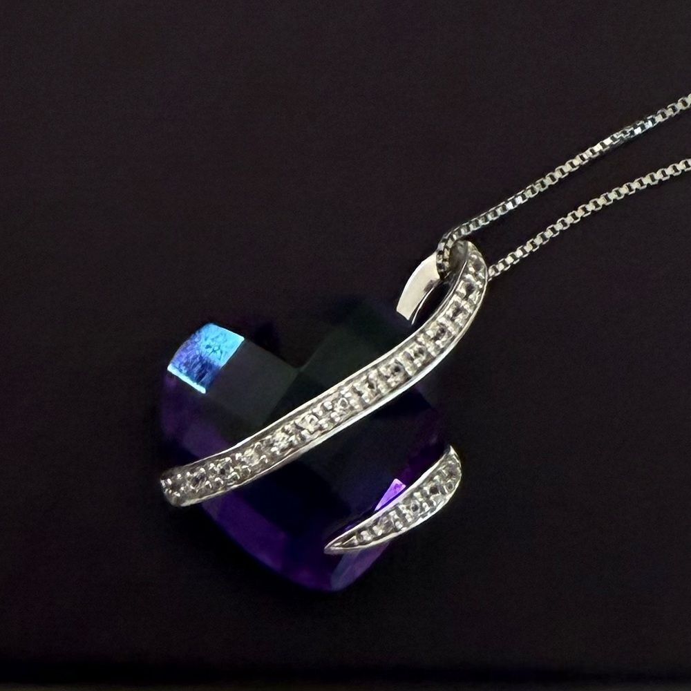 Purple amethyst and silver necklace